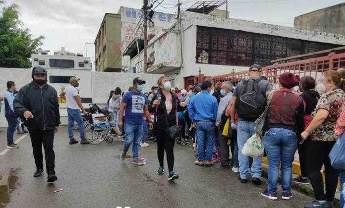 Venezolanos cruzaron hacia Colombia para segunda dosis de vacuna contra el Covid