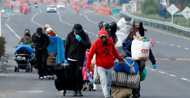 Reubican en albergues a familias migrantes venezolanas que vivían en la calle